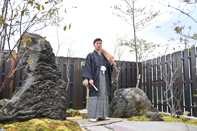 庭園にて新郎様!