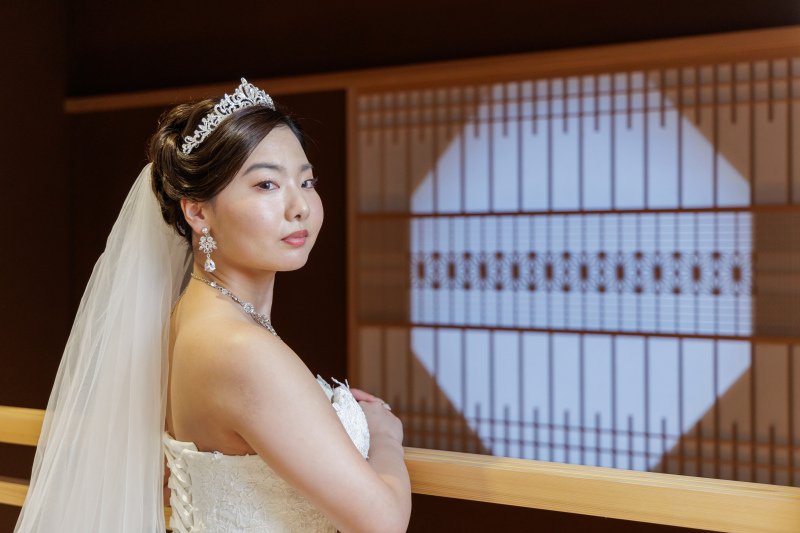 和×洋装ショット