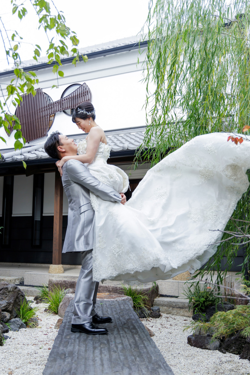 ドレスがふんわり