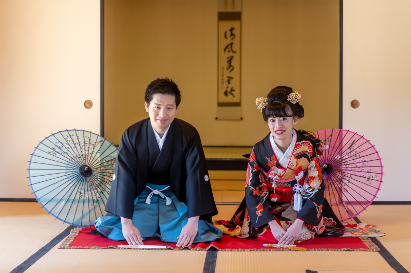 日本庭園でロケーション**六華苑**