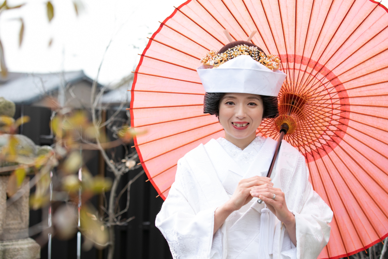 番傘をさしてニッコリ♡