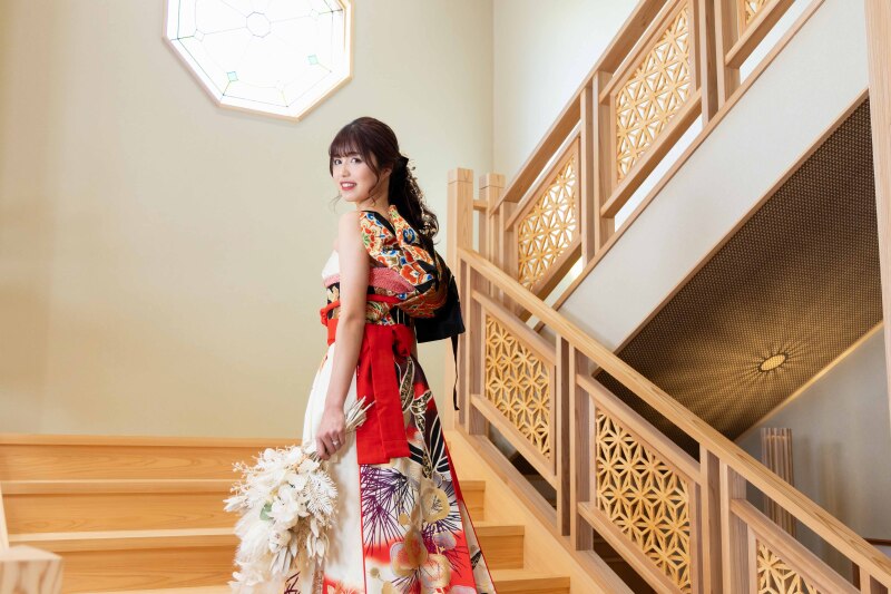 8sta 伴右衛門(はちすたばんえもん)_色打掛・着物が豊富