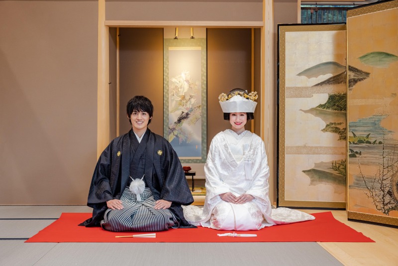 8sta 伴右衛門(はちすたばんえもん)_白無垢が豊富