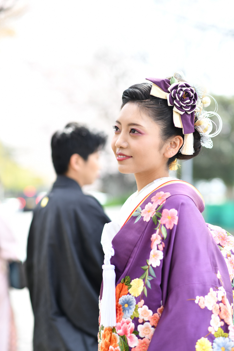 紫で統一したモードなコーディネート