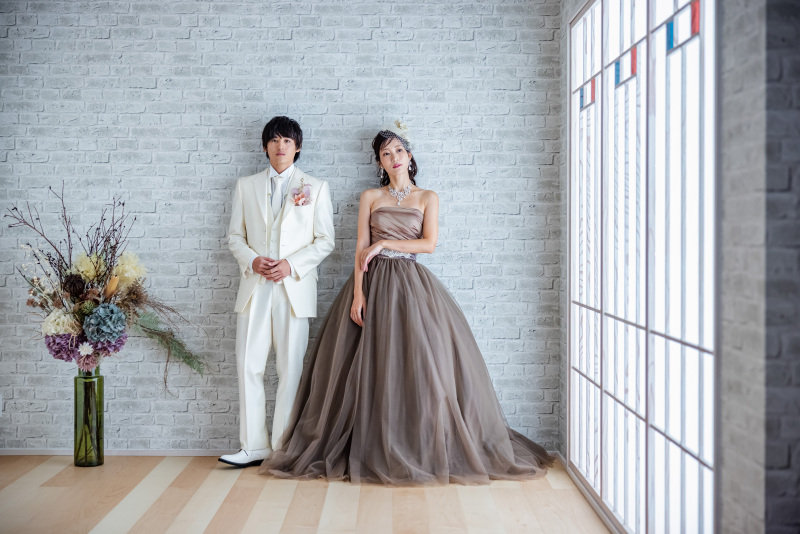 洋装に合うシーンも豊富にご用意!
