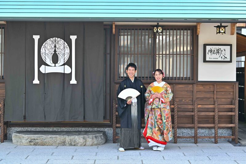 【80カットレタッチデータ付】和モダンの雰囲気を満喫✷和装+和ドレスデータプラン【8STAでしか着られない和ドレスが選べる♪】