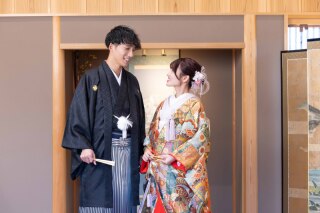 【早割】7月末まで4.4万円引キャンペーン☆《豪華8大特典付き》和洋装2着スタジオ＊データ160カット衣裳ランクアップ料金ナシ◎