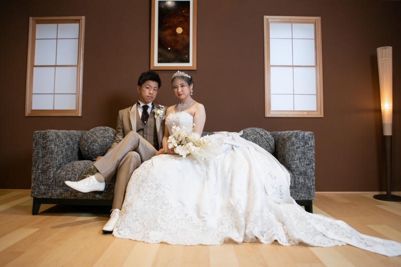 【40カットレタッチデータ付】洋装1着スタジオ撮影*ライトプラン