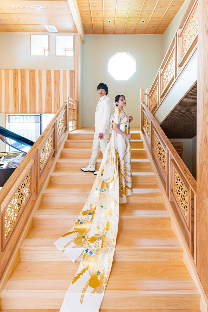 【平日限定】10月末までのお申込の方♪《今だけスタジオ撮影1シーン追加無料!》和洋装2着◇衣装差額なし♪家族やペットも一緒に◎