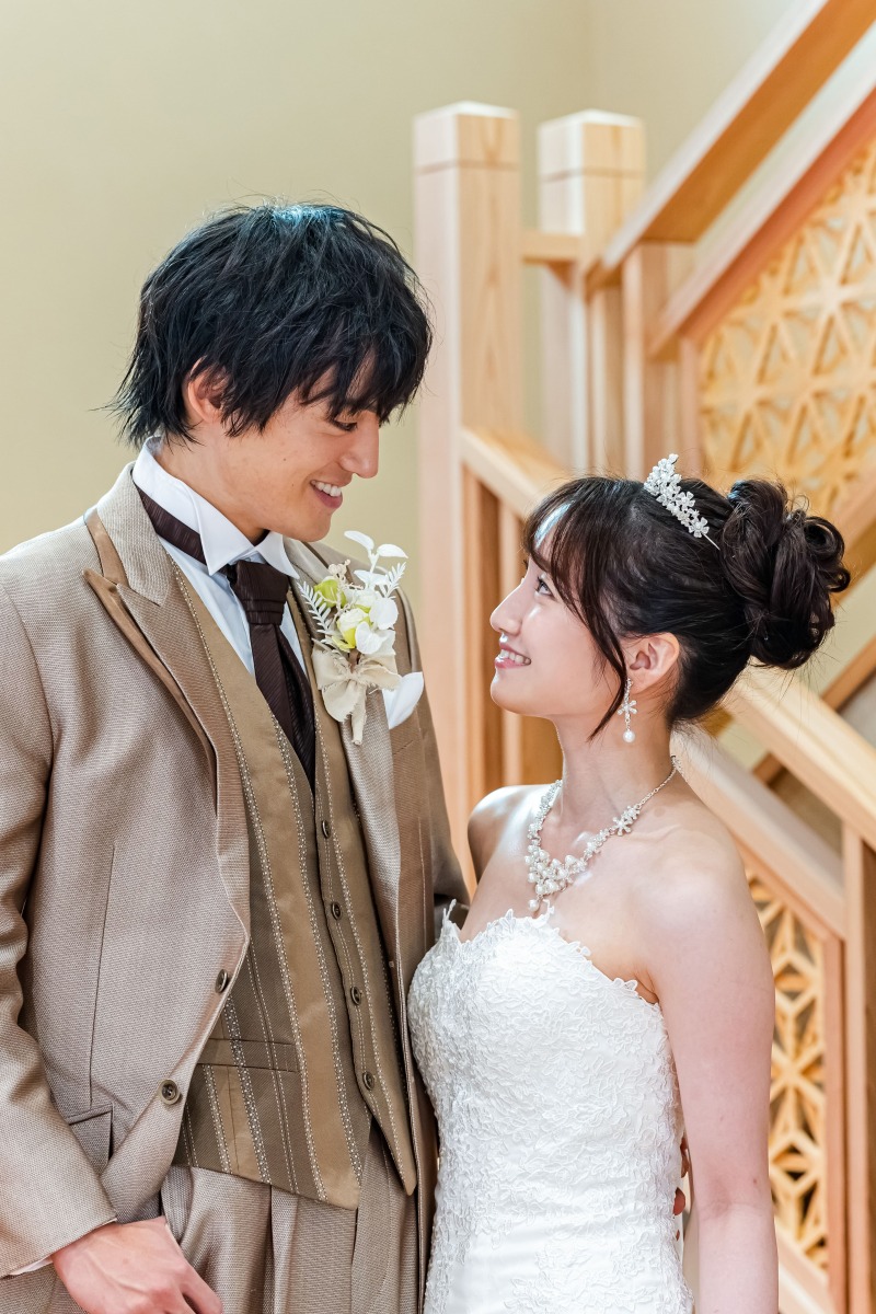 【40カットレタッチデータ&アルバム付】洋装1着スタジオ撮影*ライトプラン【アルバムもお手軽に残したい方向け!】