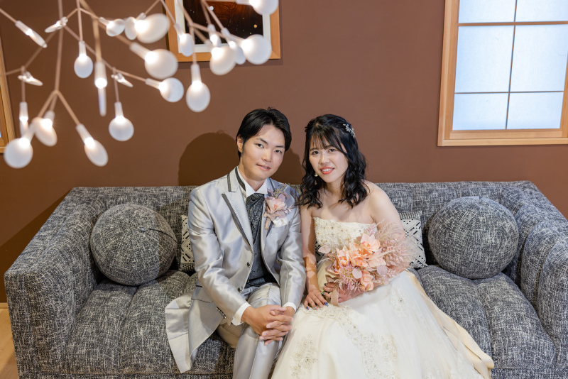 【40カットレタッチデータ&アルバム付】洋装1着スタジオ撮影*ライトプラン【アルバムもお手軽に残したい方向け!】