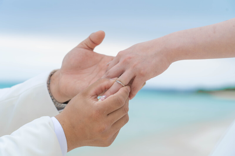 誓いの指輪交換