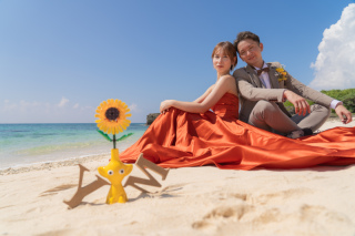 南国の陽ざしに包まれた、ふたりだけのビーチストーリー