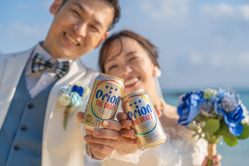 沖縄らしい乾杯ショット