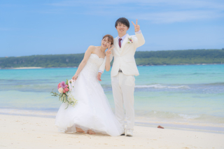 ビーチでラブレター交換！？♡