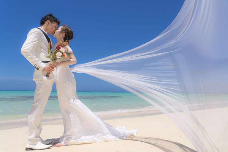 なびくベールが幻想的