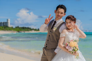 海と空が祝福する、想いを重ねた一日の記録