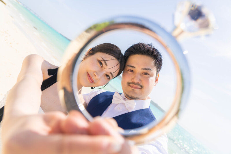 海と光に見守られて残す、ふたりらしい一日