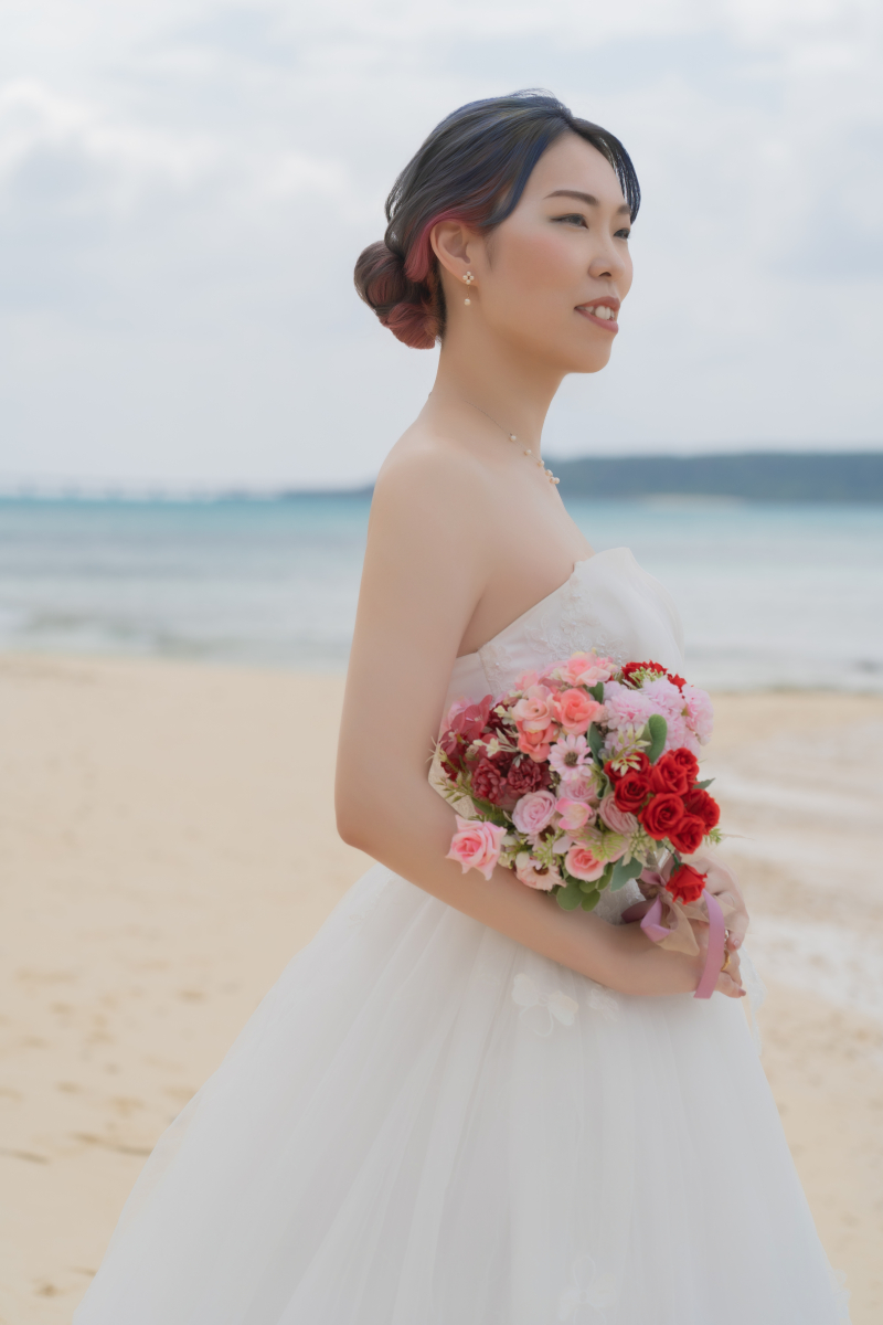 花嫁の凛とした横顔