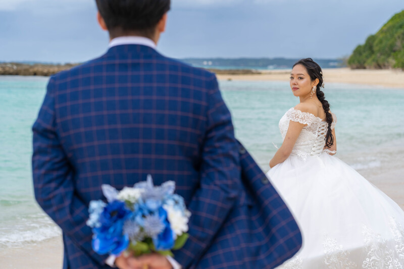 振り返るその先に、想いを込めて