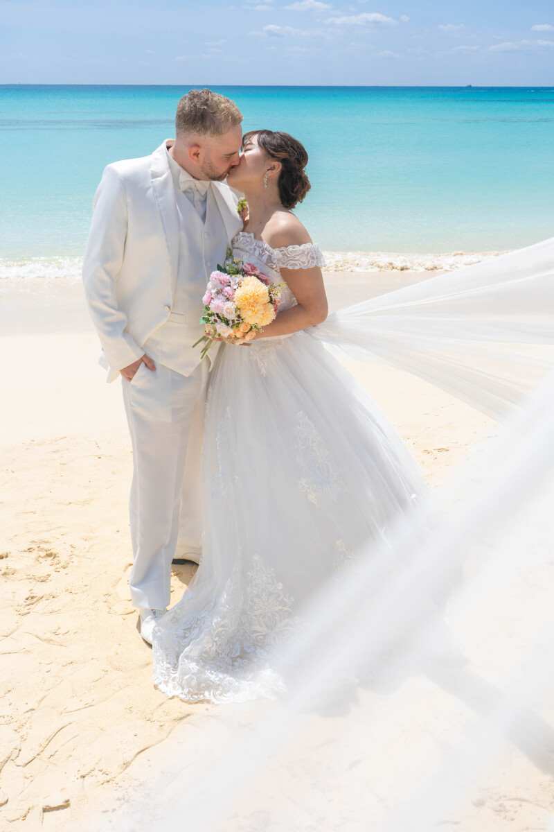 永遠を誓うキス