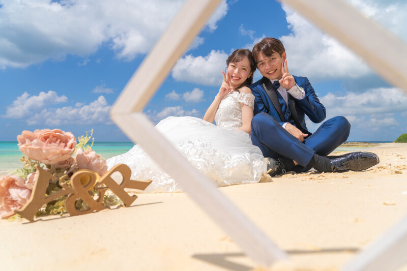 ふたりらしいビーチショット