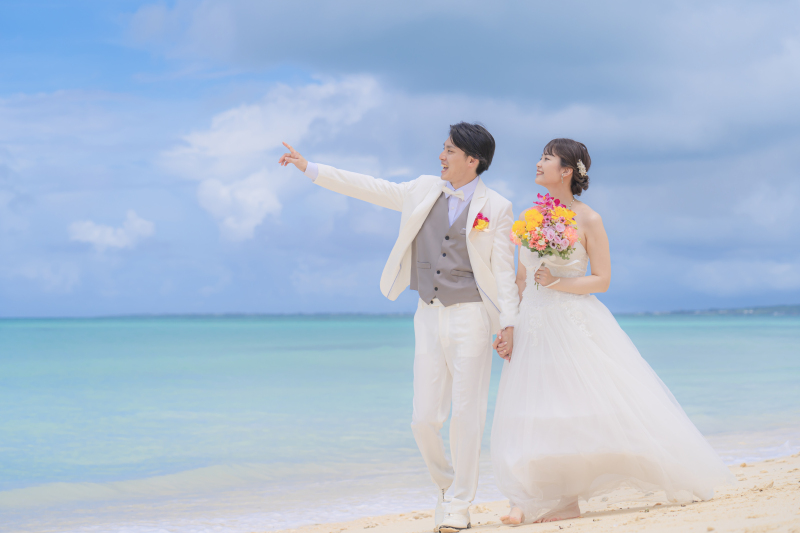 新郎さまの指さすさ先には…?!