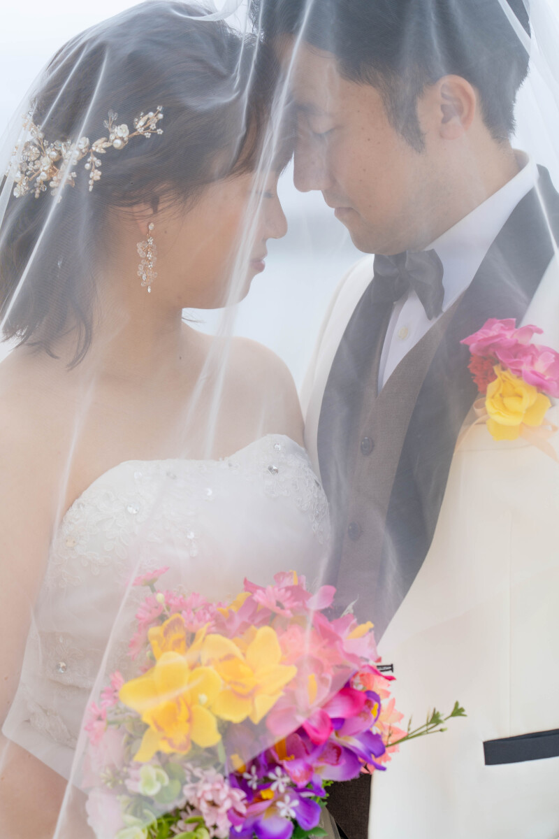 ベール越しに重なる、ふたりの想い