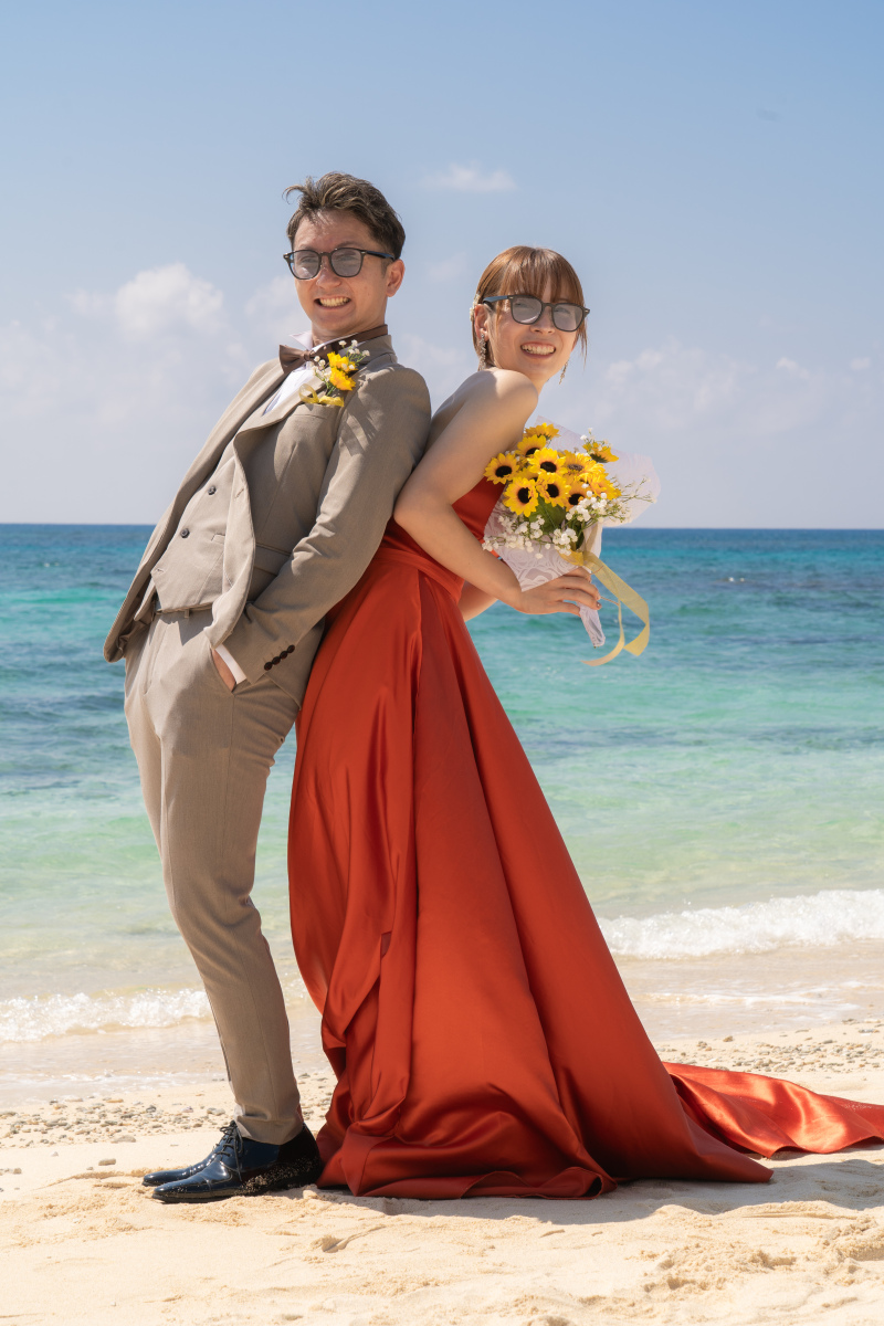 遊び心あふれるサングラスショット