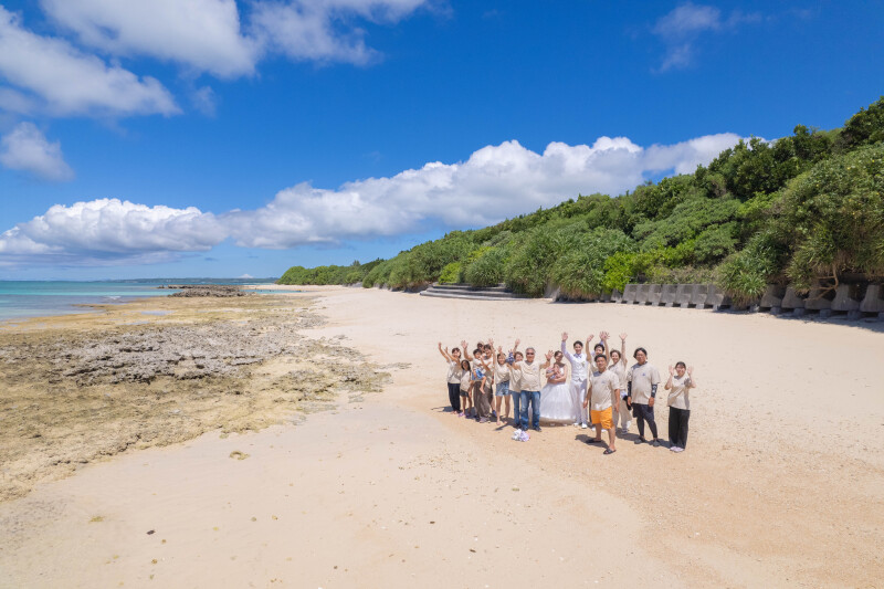 家族みんなでビーチへ集合