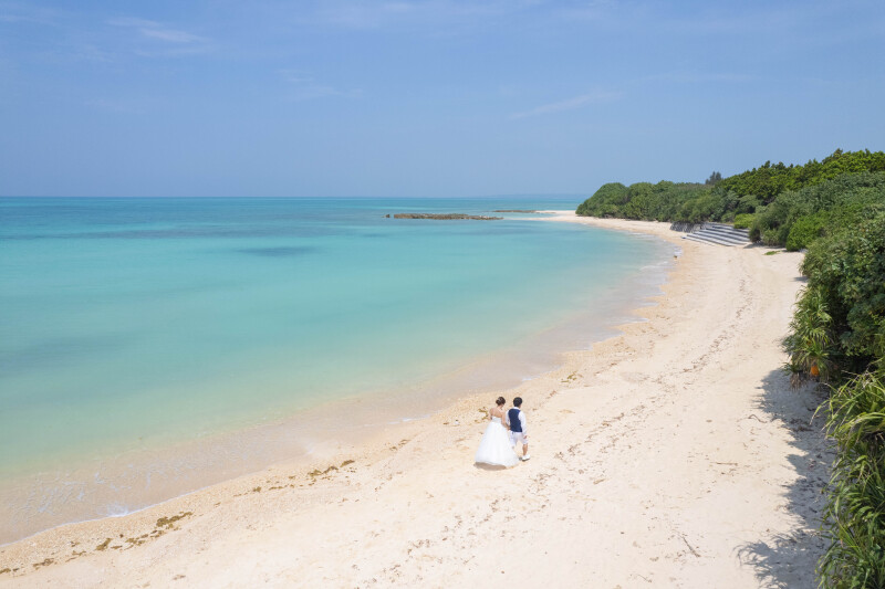 どこまでも続くエメラルドの海へ