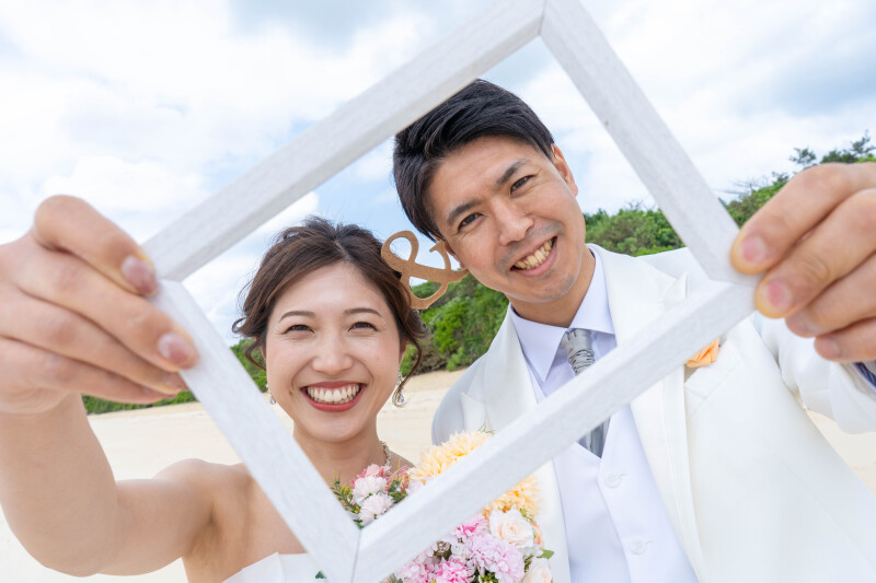 青い海とともに刻む、ふたりの誓い