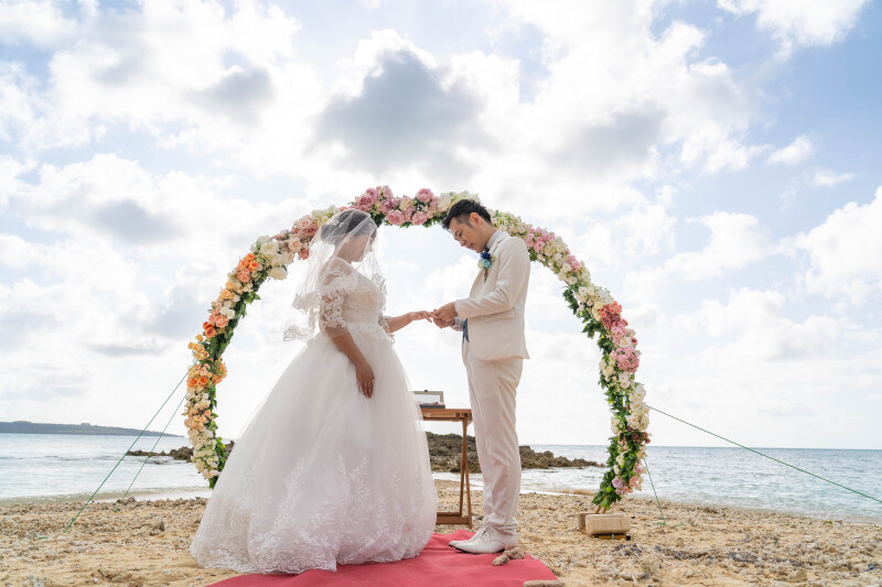 海を望むビーチセレモニー