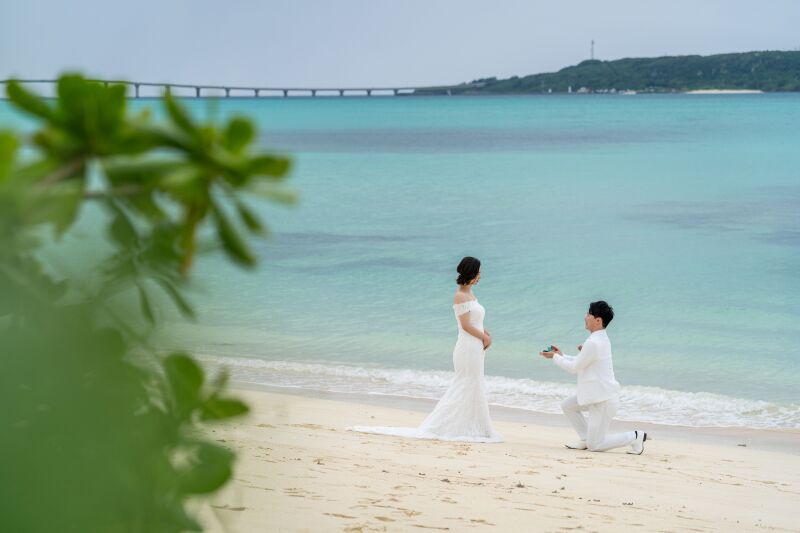 海辺でのプロポーズ
