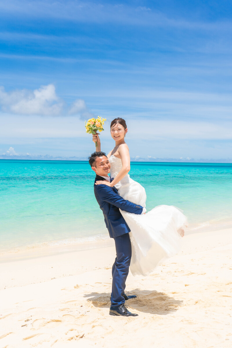 抱き上げて、祝福の瞬間