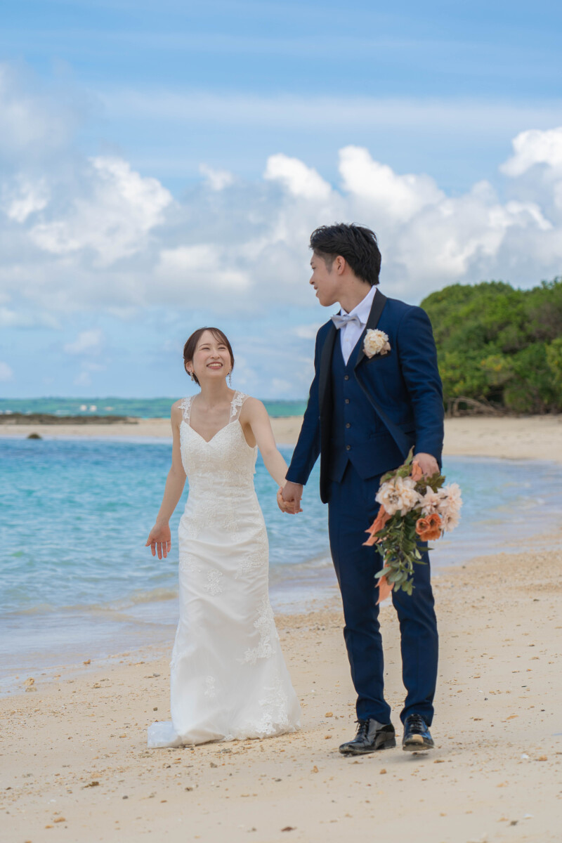 手を取り合って進む、同じ歩幅