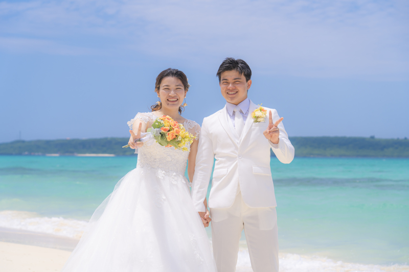 カメラに向かって