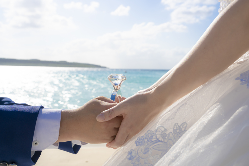 キラキラの海で…