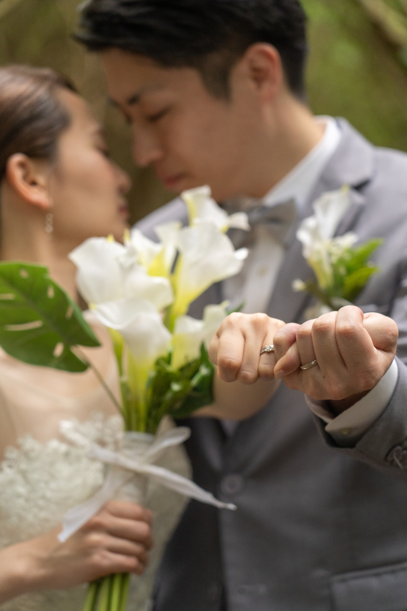 指輪ショットで誓いを刻む