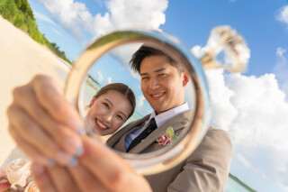 自然に囲まれて写す、等身大のふたり