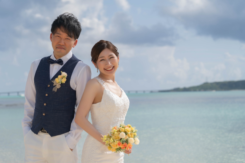 ナチュラルに微笑む幸せショット