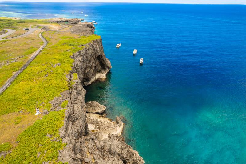 宮古島ウェディングフォト_ドローン撮影できる