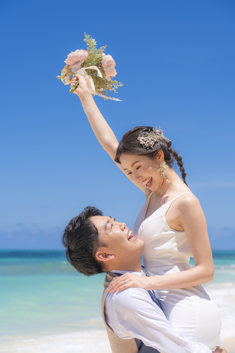 【宮古島2ロケーションプラン】【天然ビーチ撮影+観光スポット】150カット&ドレス&プロヘアメイク付コミコミプラン[追加料金なし