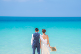 (沖縄宮古島)【天然ビーチ撮影】100カットプラン＆ドレス＆プロヘアメイク付【土日祝などの曜日の追加料金不要でいつでも同じ料金】