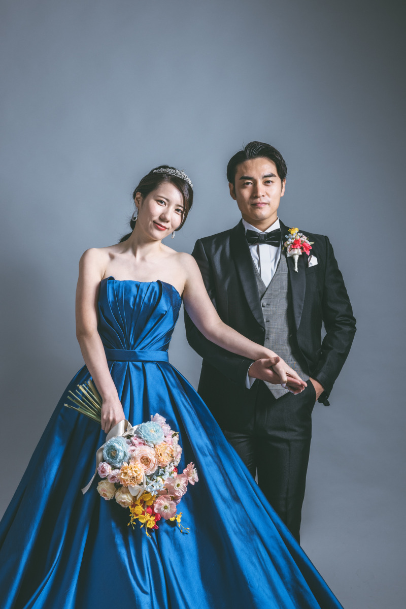 和装の後はカラードレス！