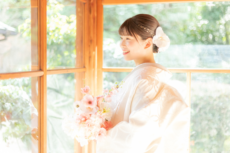 木漏れ日の中で