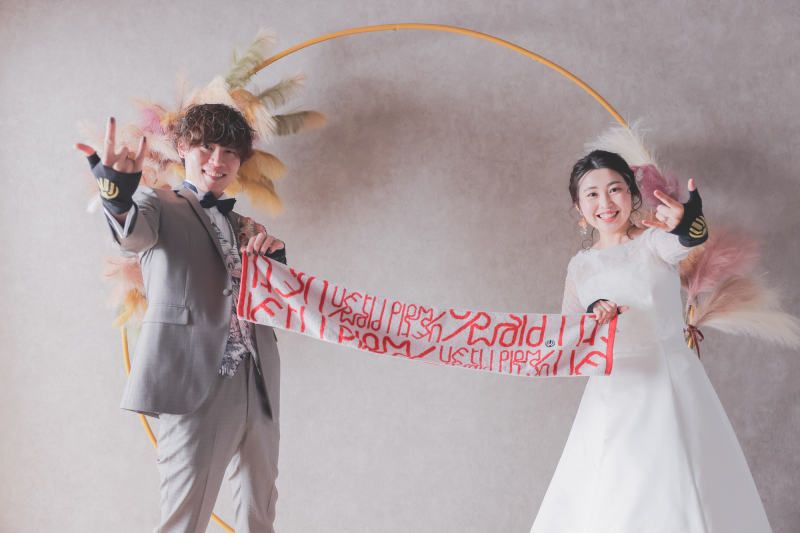 洋装にもライブグッズ