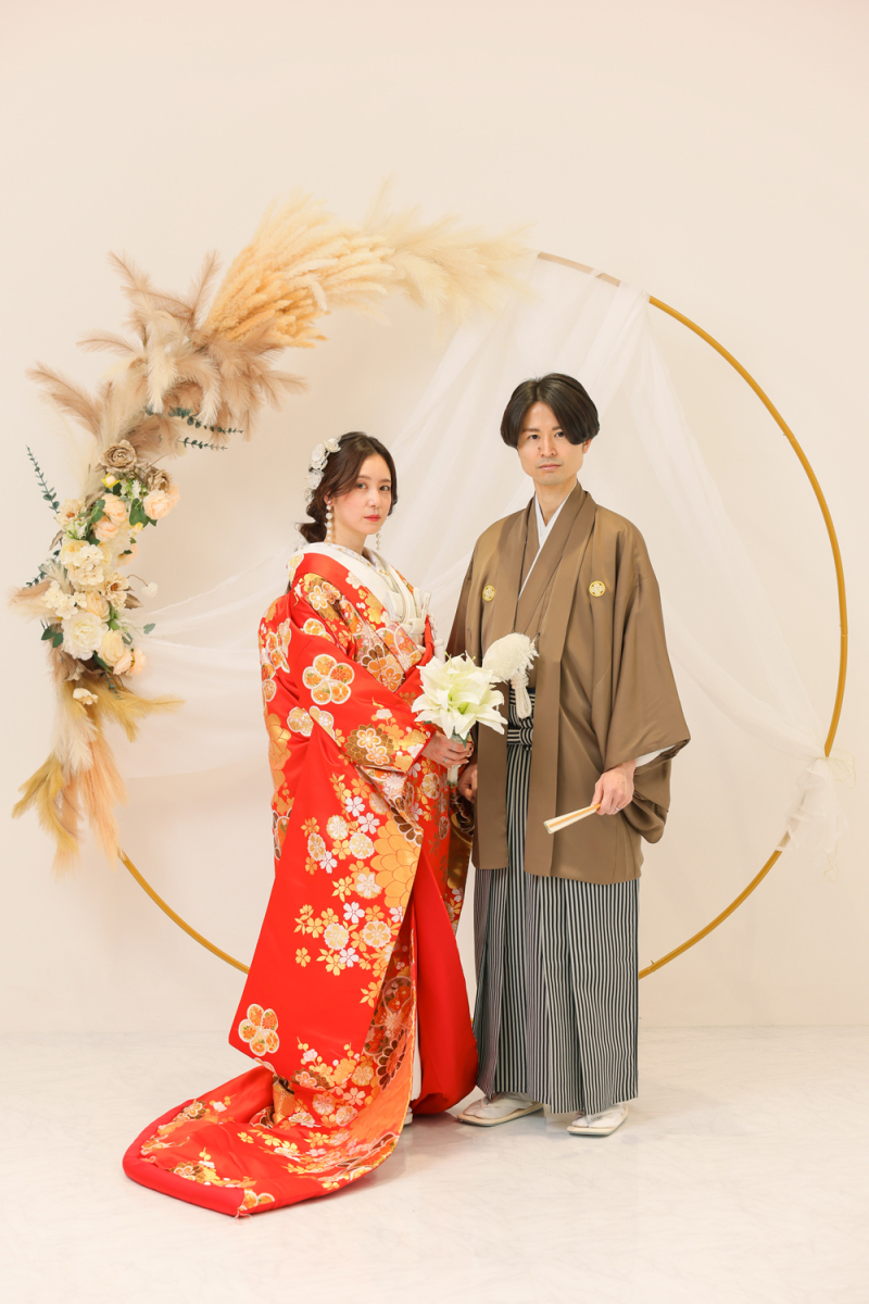 赤・色打掛 × ブラウン・紋付