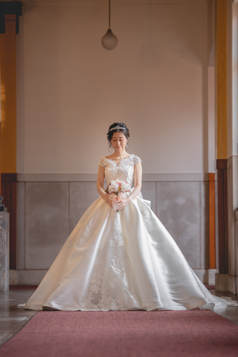 豪華なロケ地でソロショット