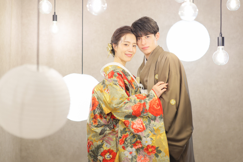 【和洋装】スタジオフォト (衣裳3着)新婦ヘアメイク+着付+衣裳小物+髪飾り+全データ100カット納品